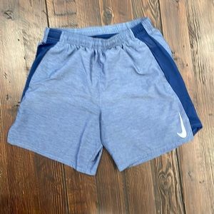 Men’s small Nike dry fit running shorts